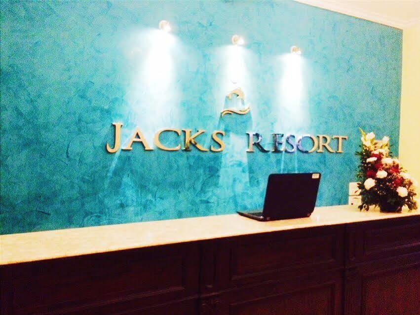 Jacks Resort Vagator Exteriör bild